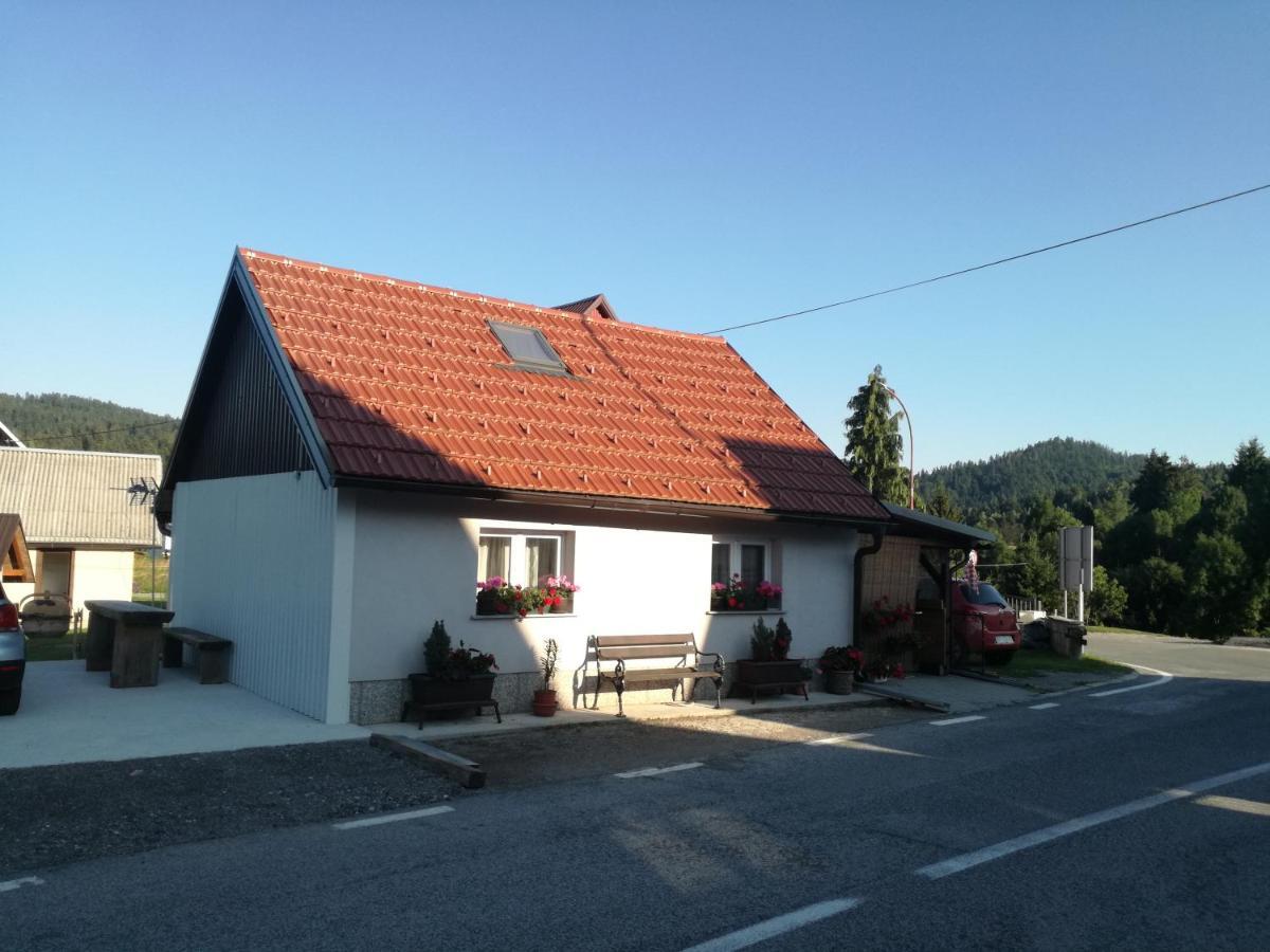 Kuca Za Odmor "Jasna" Apartamento Crni Lug Exterior foto