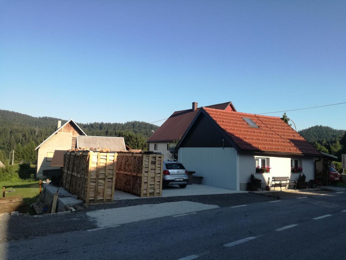 Kuca Za Odmor "Jasna" Apartamento Crni Lug Exterior foto