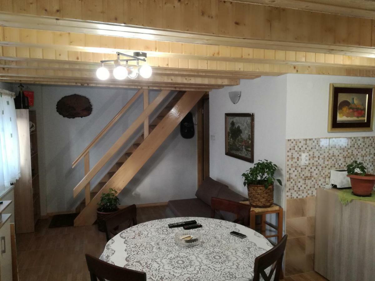 Kuca Za Odmor "Jasna" Apartamento Crni Lug Exterior foto
